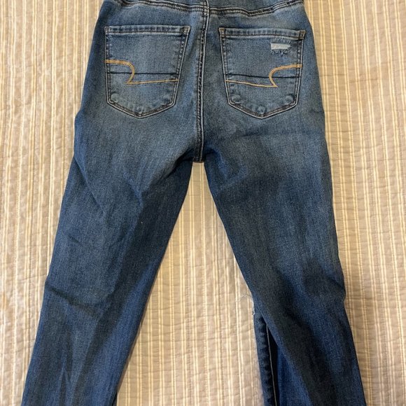 American Eagle Curvy Ripped Skinny Jeans - Picture 5 of 5